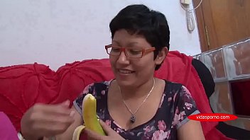 Como se masturba com banana