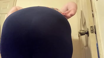 Bbw ass spread